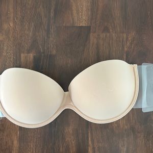NWT SOMA backless, strapless bra